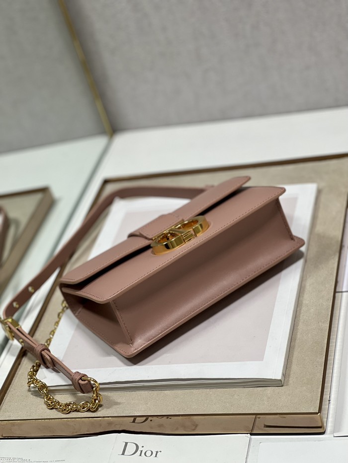 Handbag   Dior  9334  size  21.5×12×6 cm