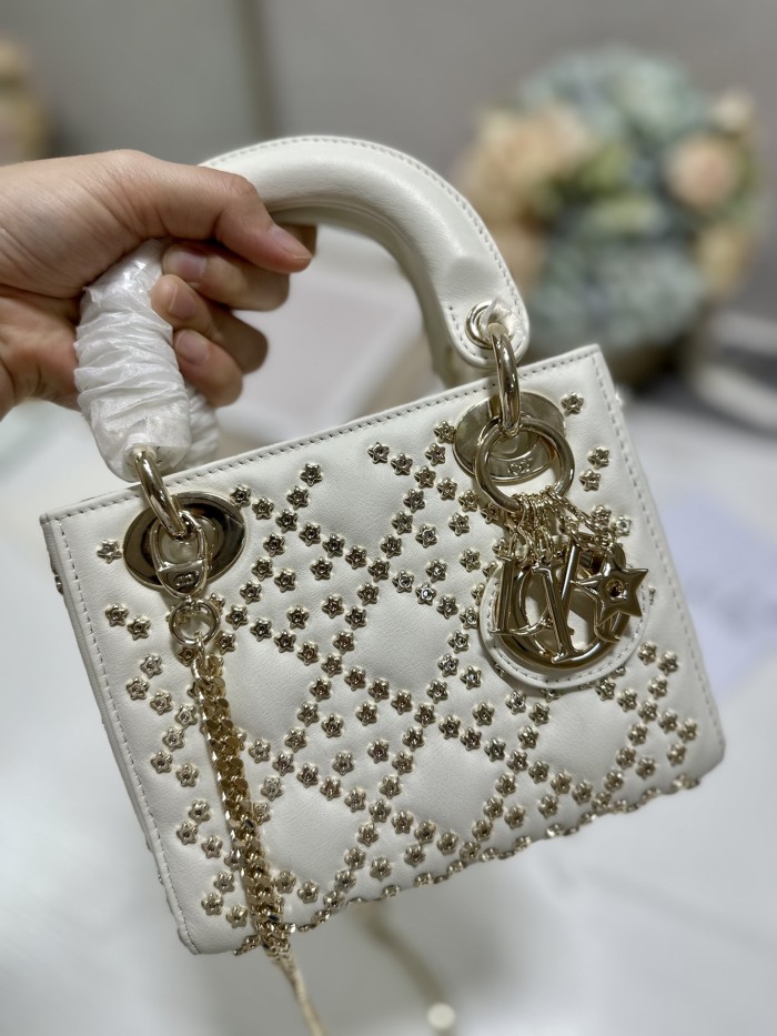 Handbag   Dior  0505  size  17×7.5×14 cm