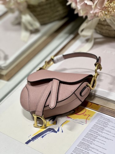 Handbag   Dior  3067 size  12 x 7.5 x 5   cm