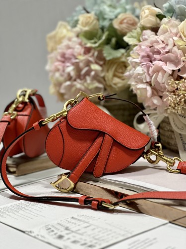  Handbag   Dior 3067  size  12 x 7.5 x 5  cm