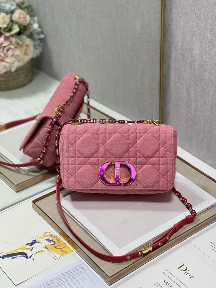 Handbag   Dior  9242  size  25.5×15.5×8 cm