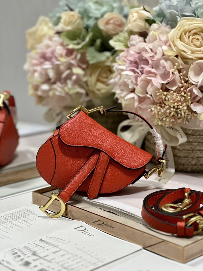  Handbag   Dior 3067  size  12 x 7.5 x 5  cm