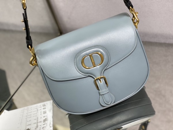 Handbag   Dior  size  27*18*19.5 cm