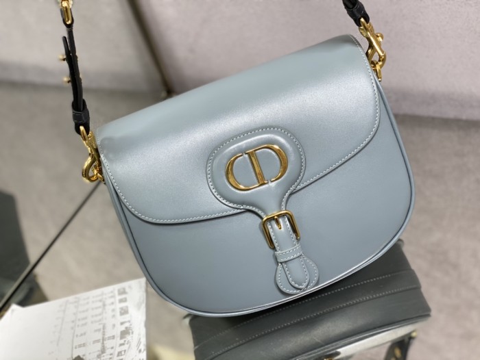 Handbag   Dior  size  27*18*19.5 cm