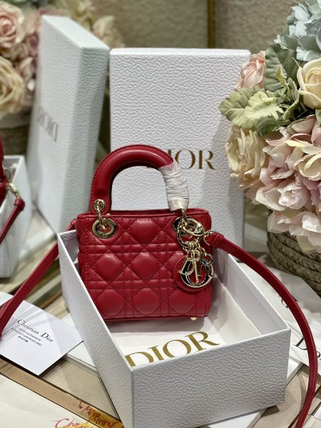 Handbag   Dior  0856  size  12*10*5 cm