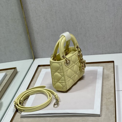 Handbag   Dior  0856  size  12*10*5 cm