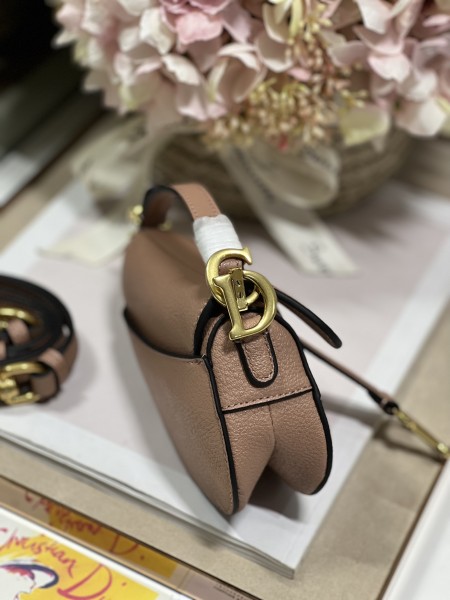 Handbag   Dior  3067  size  12 x 7.5 x 5  cm