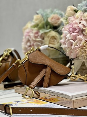 Handbag   Dior  3067  size  12 x 7.5 x 5  cm