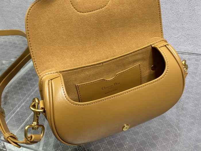 Handbag   Dior  size  21*5*12 cm