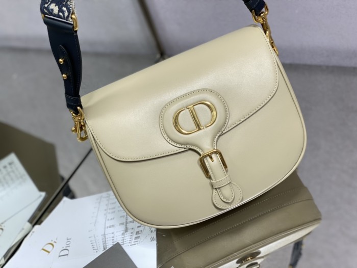 Handbag   Dior  size  27*18*19.5 cm