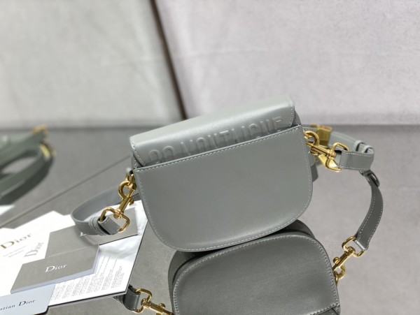 Handbag   Dior size 18*14*5 cm