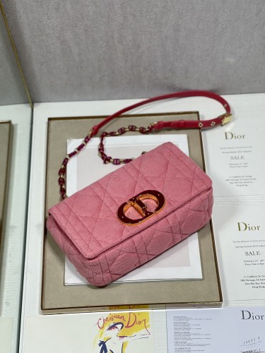 Handbag   Dior  9242  size  25.5×15.5×8 cm