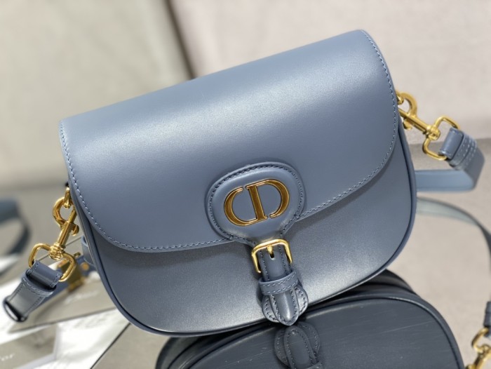 Handbag   Dior  size 22*17*6 cm