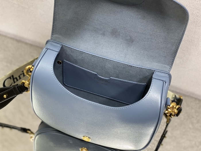 Handbag   Dior  size 27*18*19.5 cm