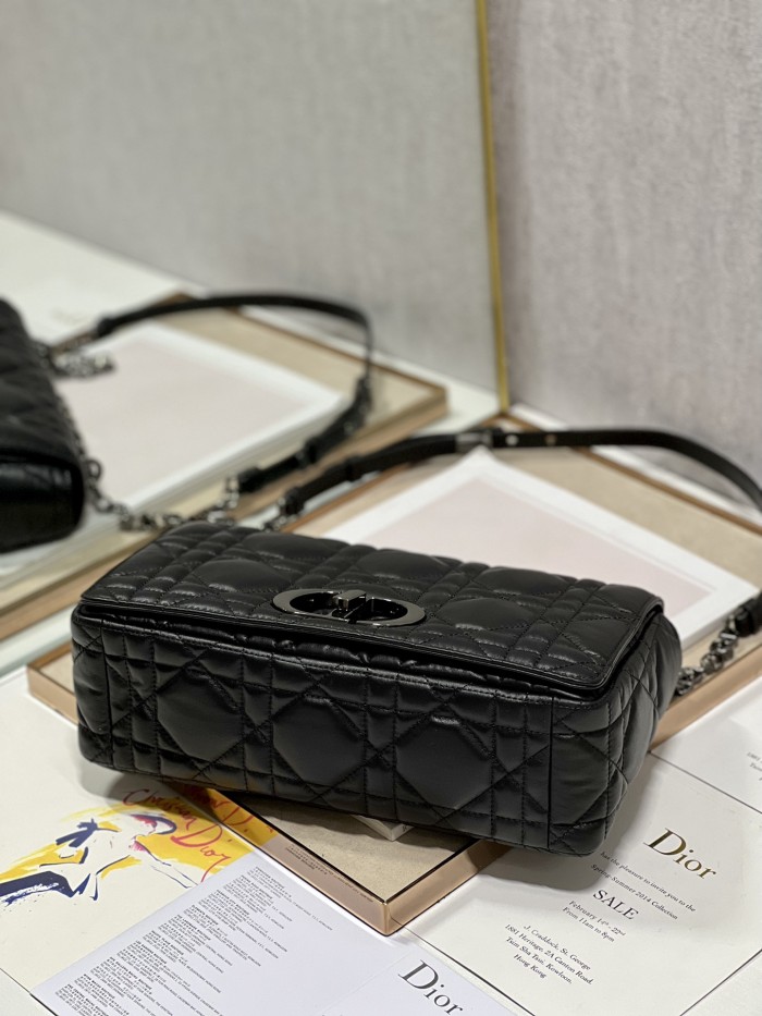 Handbag   Dior  1200  size  28 cm