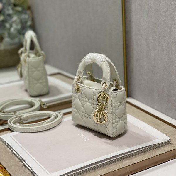 Handbag   Dior  0856  size  12*10*5 cm