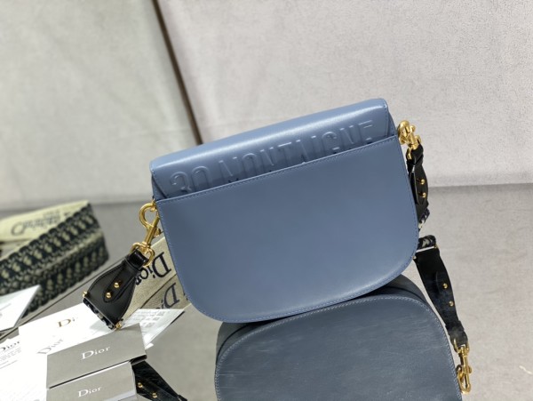 Handbag   Dior  size 27*18*19.5 cm