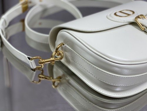 Handbag   Dior  size 22*17*6 cm