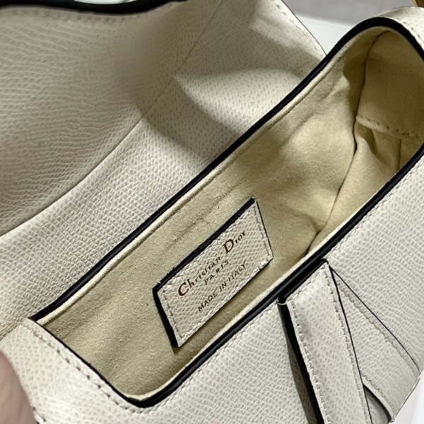 Handbag   Dior  3397  size  19.5×16×6.5 cm