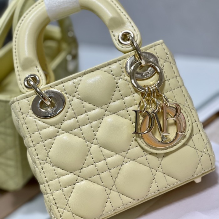 Handbag   Dior  0856  size  12*10*5 cm