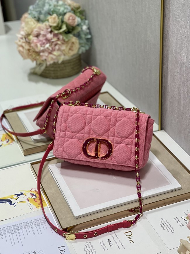 Handbag   Dior  9242  size  25.5×15.5×8 cm