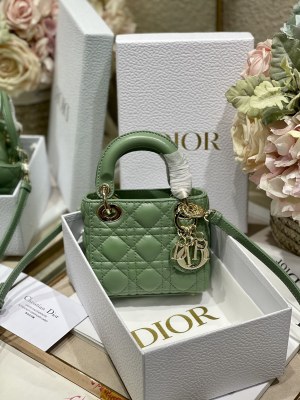 Handbag   Dior  0856  size  12*10*5 cm