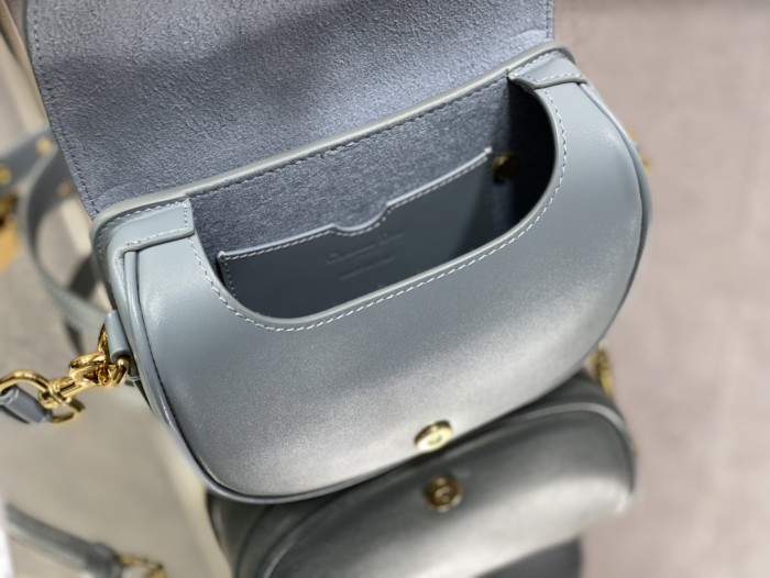 Handbag   Dior  size  18*14*5 cm