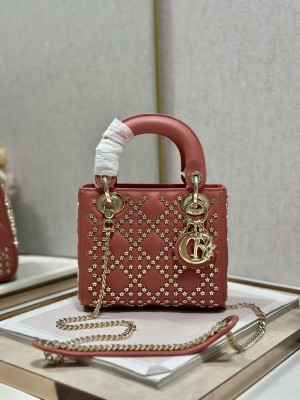 Handbag   Dior 0505  size  17×7.5×14 cm