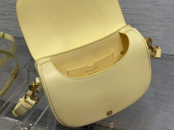 Handbag   Dior size  22*17*6 cm