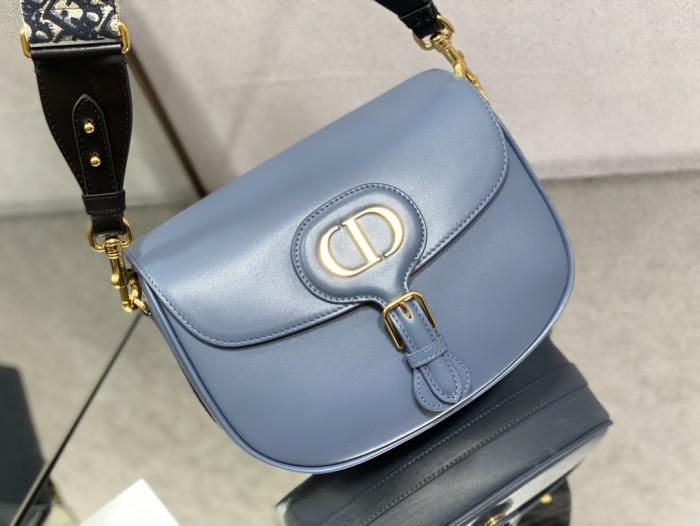 Handbag   Dior  size 27*18*19.5 cm