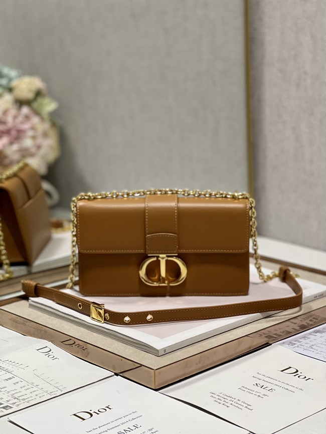 Handbag   Dior  9334  size  21.5×12×6 cm