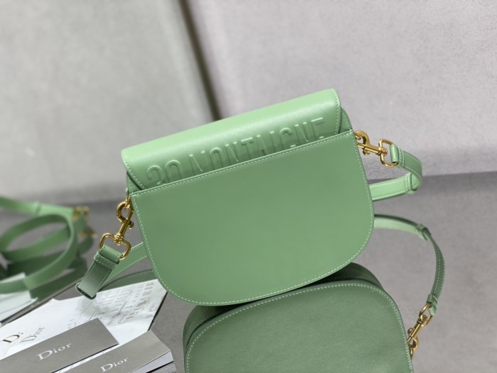 Handbag   Dior  size  22*17*6 cm