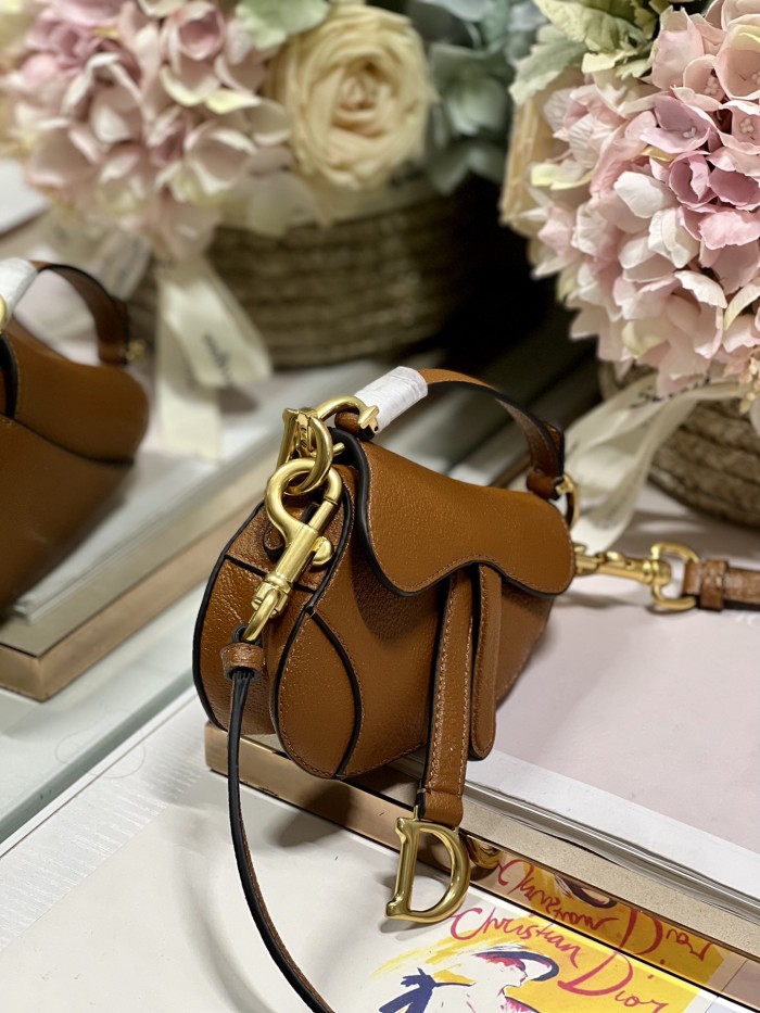 Handbag   Dior  3067  size  12 x 7.5 x 5  cm