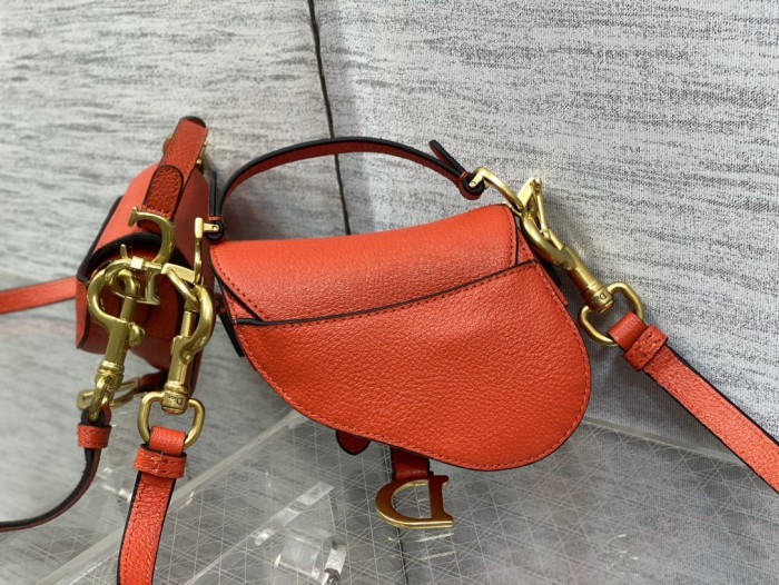 Handbag   Dior  size 12*7.5*5 cm