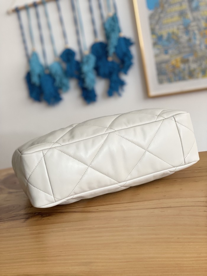 Handbag   Chanel AS3660  size  24*41*10.5  cm