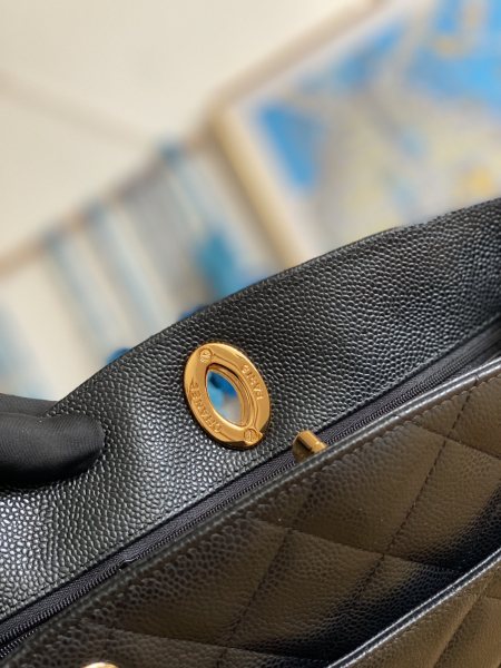 Handbag    Chanel  A99  size  28*9 *30 cm