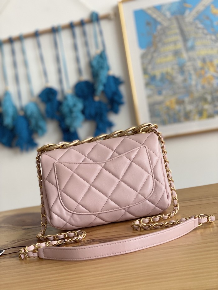 Handbag    Chanel  3366  size  21X13X10 Cm