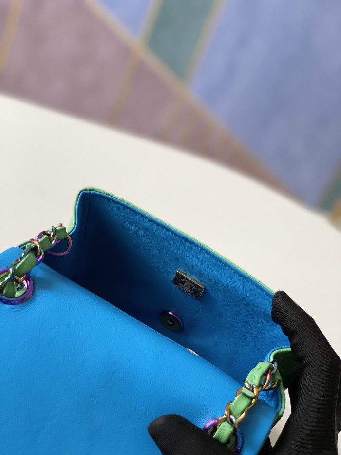 Handbag   Chanel  115  size  17 cm