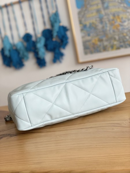 Handbag   Chanel AS3660  size  24*41*10.5