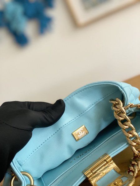 Handbag   Chanel  3475 size  12.5*19*6.5*cm