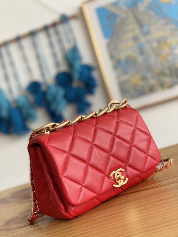 Handbag   Chanel  3366  size  21X13X10 Cm