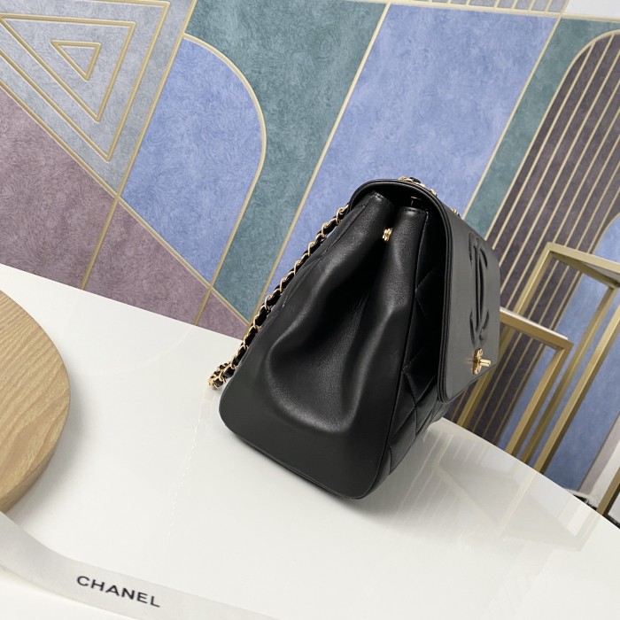 Handbag   Chanel  92233  size 33*11*23  cm