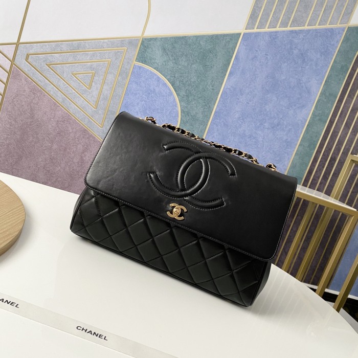 Handbag   Chanel  92233  size 33*11*23  cm