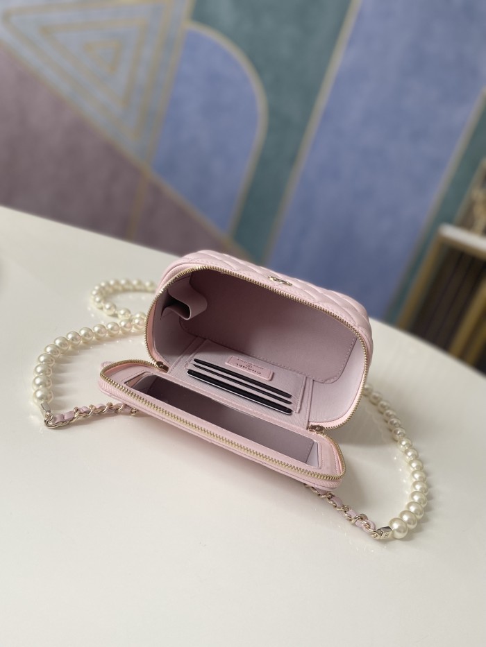 Handbag   Chanel  81192  size  9.5-17-8  𝗰𝗺