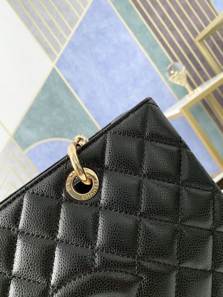 Handbag   Chanel  20995  size  34x25x14 cm