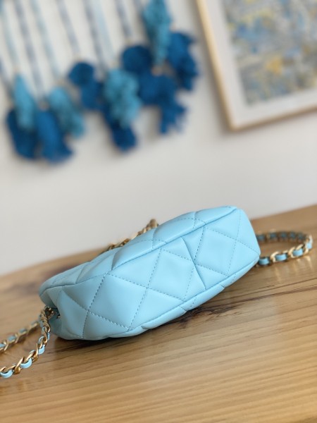 Handbag   Chanel  3475 size  12.5*19*6.5*cm