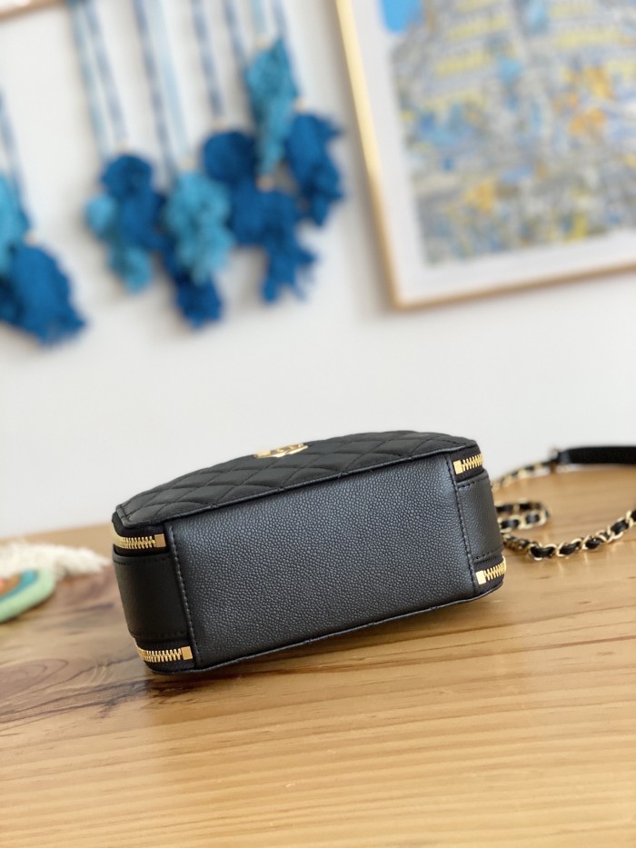 Handbag    Chanel   AP3222  size  19*13.5*7* cm