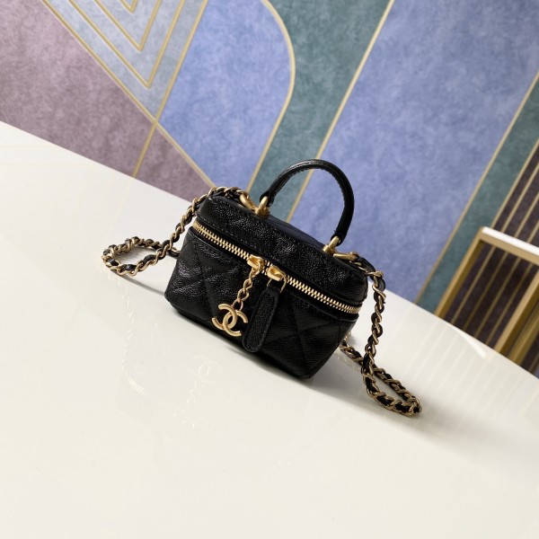 Handbag   Chanel  AP2194  size 12 11.5 7 cm