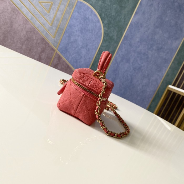 Handbag    Chanel  AP2194  size  12 11.5 7 cm