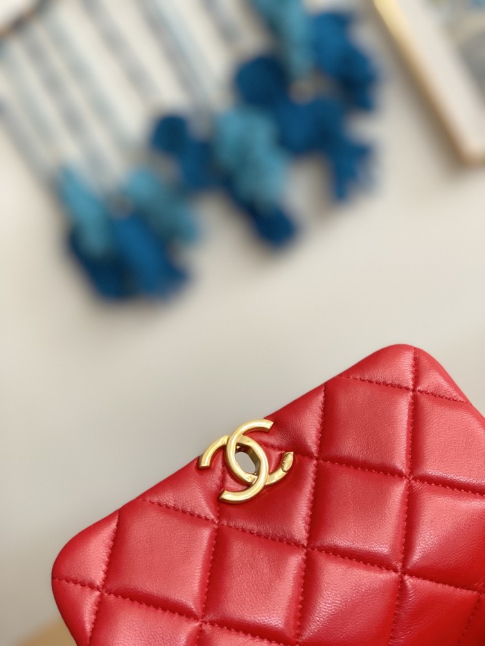 Handbag    Chanel 3365  size  17X11.5X8.5 Cm